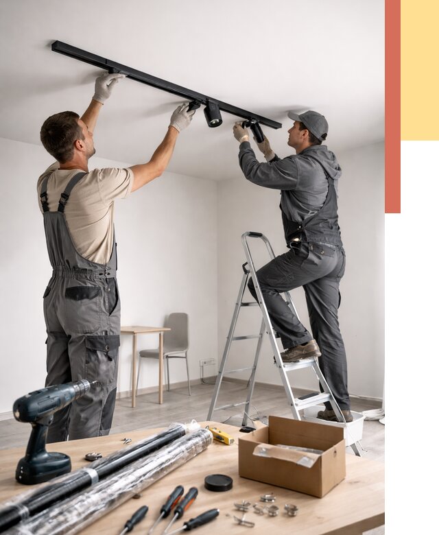 Установка трековых светильников в натяжной потолок в Краснотурьинске от 4466 руб. | ОТДЕЛОЧНИК-Кту